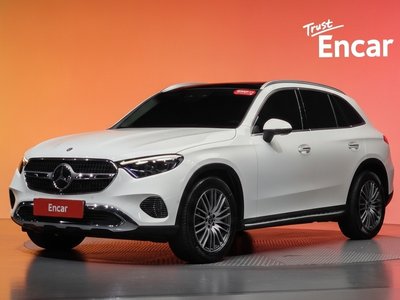 صورة 1 لـ 2023 Mercedes-BENZ GLC