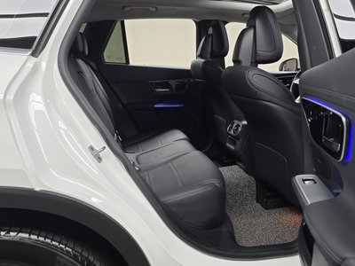 صورة مصغرة 17 لـ 2023 Mercedes-BENZ GLC