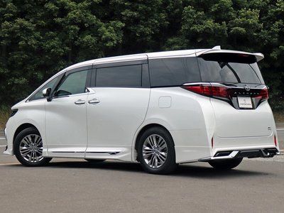 صورة مصغرة 74 لـ 2023 Toyota ALPHARD
