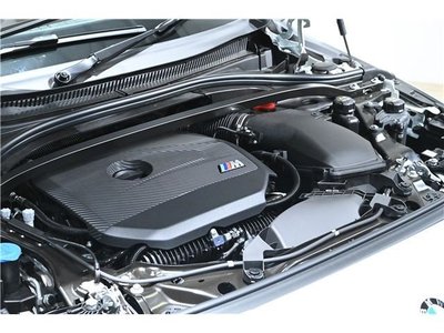 2025 BMW 1 SERIES photo 10