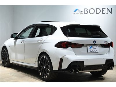2025 BMW 1 SERIES photo 5