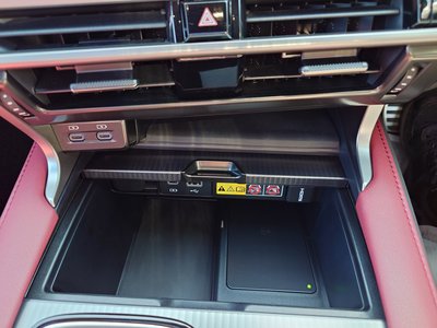 صورة مصغرة 17 لـ 2023 Lexus RX