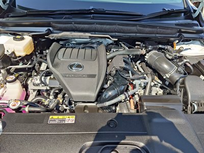 صورة مصغرة 28 لـ 2023 Lexus RX