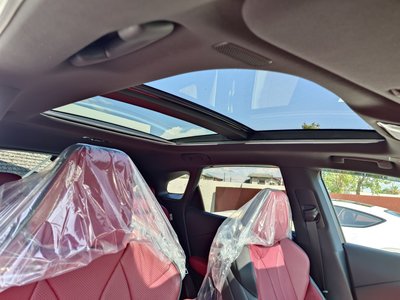 صورة مصغرة 13 لـ 2023 Lexus RX