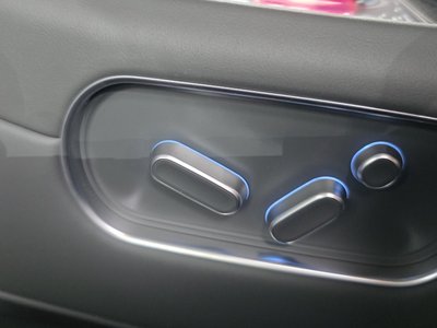 2025 Genesis G90 (RS4) — миниатюра 31