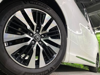 2023 Toyota ALPHARD — миниатюра 13