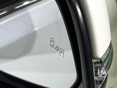 2023 Toyota ALPHARD — миниатюра 23