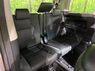 2023 Toyota ALPHARD — фото 9