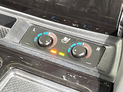 2023 Toyota ALPHARD — миниатюра 38