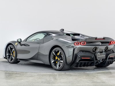 2022 FERRARI SF90 STRADALE photo 9