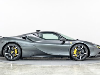 2022 Ferrari SF90 STRADALE thumbnail 33