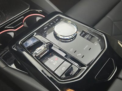 BMW 5 SERIES - 8