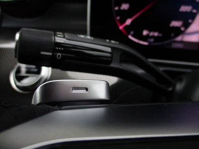 2025 Mercedes-BENZ C-CLASS thumbnail 29