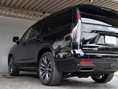 2022 Cadillac ESCALADE photo 42
