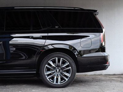 2022 Cadillac ESCALADE photo 32