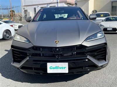 LAMBORGHINI URUS - 2