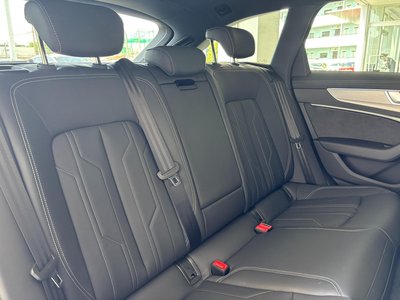 صورة مصغرة 53 لـ 2025 AUDI A6 AVANT