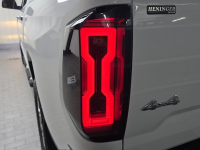 2017 Toyota TUNDRA — фото 10