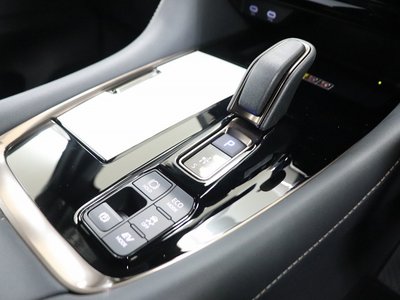 صورة 3 لـ 2026 Toyota ALPHARD