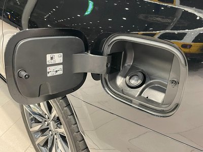 صورة مصغرة 16 لـ 2022 Cadillac ESCALADE