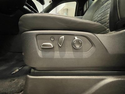 صورة مصغرة 24 لـ 2022 Cadillac ESCALADE