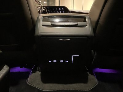 صورة مصغرة 36 لـ 2022 Cadillac ESCALADE