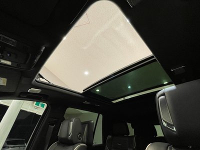 صورة مصغرة 59 لـ 2022 Cadillac ESCALADE