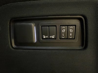 صورة مصغرة 30 لـ 2022 Cadillac ESCALADE