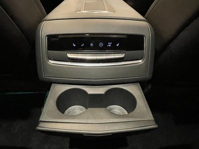 صورة مصغرة 35 لـ 2022 Cadillac ESCALADE