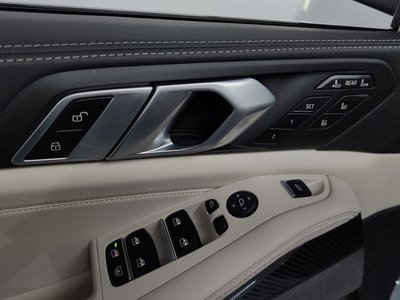 2025 BMW X7 — миниатюра 26