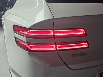 GENESIS GV80 - 10