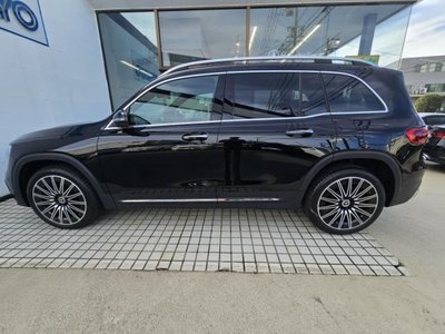 MERCEDES-BENZ GLB - 4