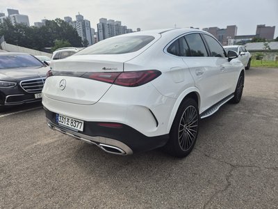 2025 Mercedes-BENZ GLC — фото 2