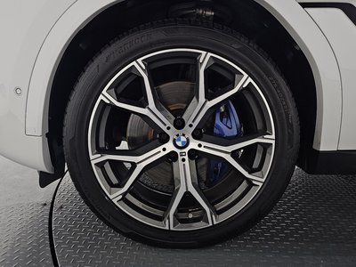2020 BMW X6 photo 6