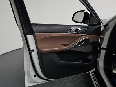 2020 BMW X6 thumbnail 14