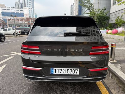 GENESIS GV80 - 3