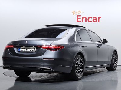 2022 Mercedes-BENZ S-CLASS photo 3