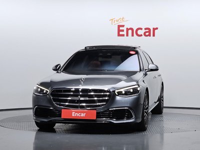 2022 Mercedes-BENZ S-CLASS photo 2