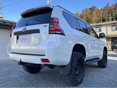 TOYOTA LAND CRUISER PRADO - 9