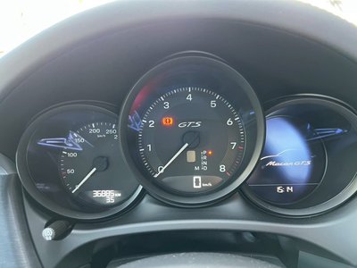 2022 Porsche MACAN — миниатюра 117