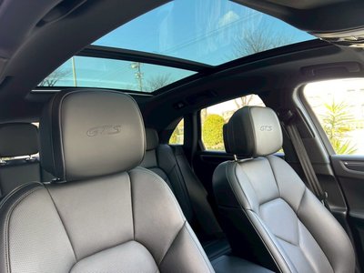 PORSCHE MACAN - 5