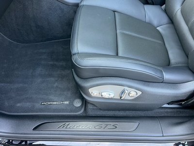 2022 Porsche MACAN — миниатюра 73