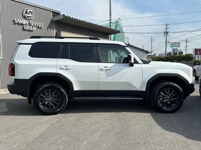 TOYOTA LAND CRUISER 250 - 9