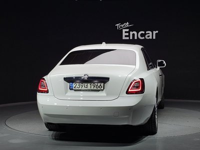 ROLLS-ROYCE GHOST - 4