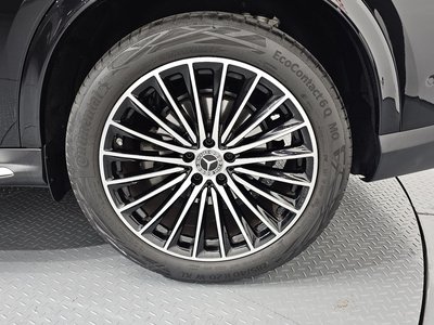 MERCEDES-BENZ GLC - 8
