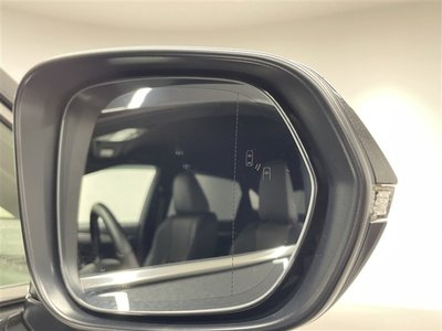 صورة 9 لـ 2022 Lexus RX