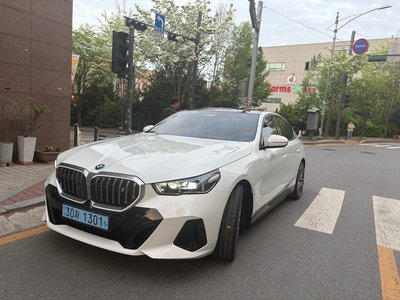 صورة 4 لـ 2026 BMW I5