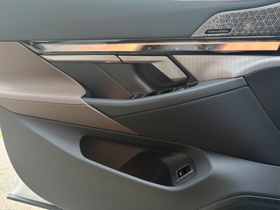 2026 BMW I5 thumbnail 13