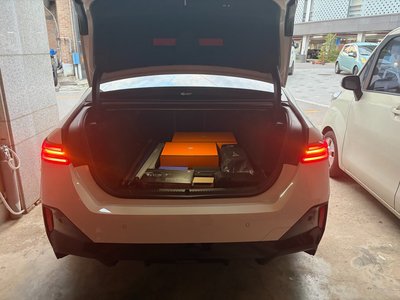 2026 BMW I5 thumbnail 17