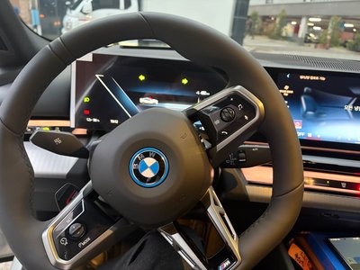 صورة 5 لـ 2026 BMW I5